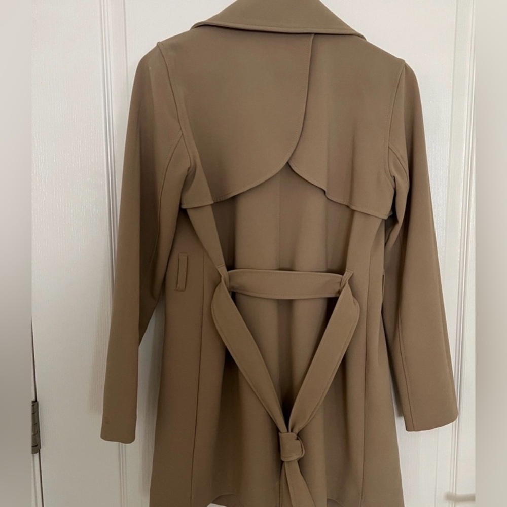 Abercrombie & Fitch Classic Beige Trench Coat - Picture 3 of 7
